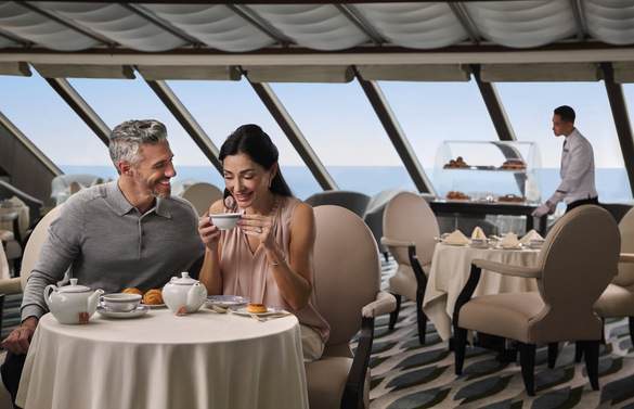 Oceania Cruises Insignia Horizon Bar Afternoon tea.jpg